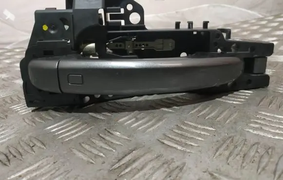 Audi A5 Sportback 8TA Front door exterior handle 8T0837885