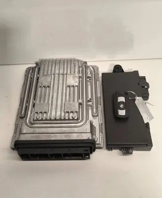 Engine ECU kit and lock set