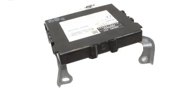Toyota Avensis T270 Keyless (KESSY) go control unit/module 8999005023