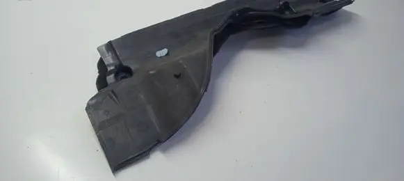 BMW 5 F10 F11 Heat shield in engine bay 7204334