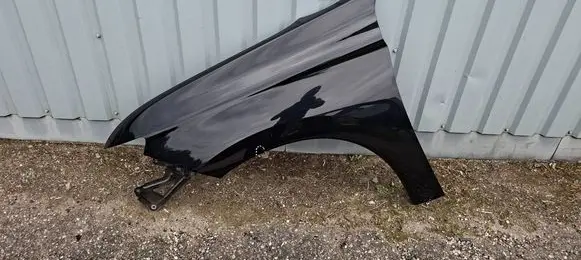 Mitsubishi Outlander Fender