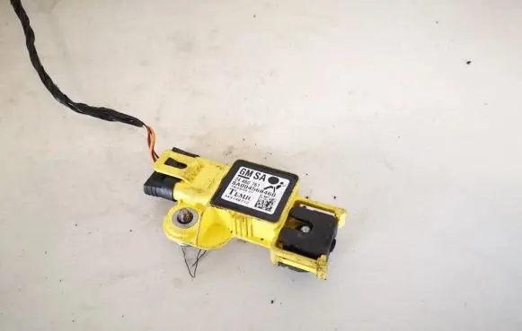 Opel Zafira B Airbag deployment crash/impact sensor 24460761