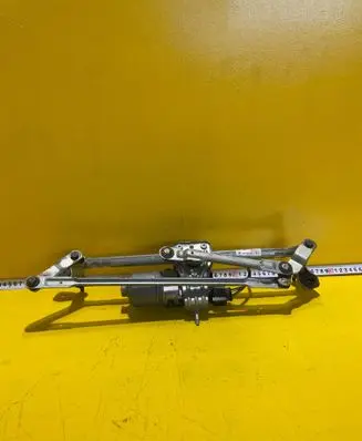Front wiper linkage and motor