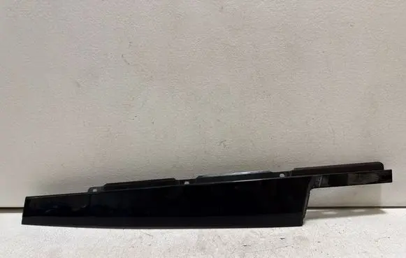 Audi Q7 4M Other front door trim element 4M0837902
