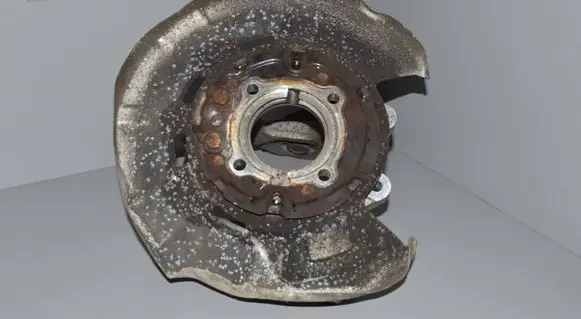 BMW X5 E70 Rear wheel hub 6770983
