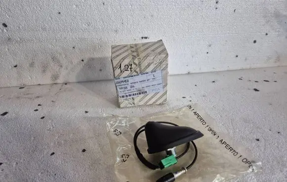 Alfa Romeo 159 Antenna control unit 60699450