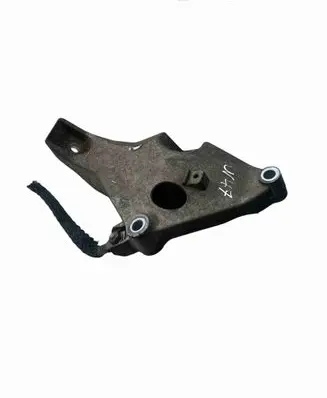 BMW 5 F10 F11 Engine mounting bracket 677504101