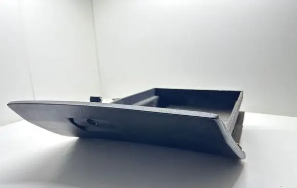 BMW 5 E34 Glove box 1944156