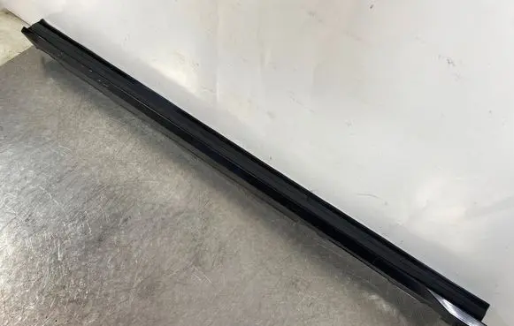 KIA EV6 Sill 
