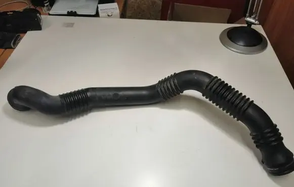 Mercedes-Benz B W245 Intercooler hose/pipe A169520