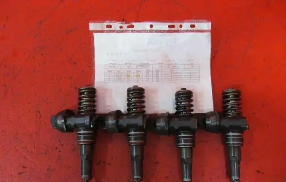 Seat Ibiza III (6L) Fuel injector 038130073AJ 414720037