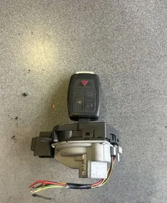 Volvo C30 Ignition lock 30737156 92LP0808