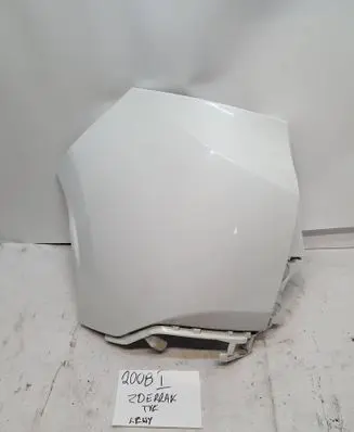 Peugeot 2008 I Rear bumper corner part panel trim 9678052377 C06393091