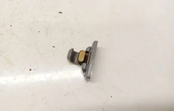 Audi A4 S4 B5 8D Sun visor clip/hook/bracket 443857562b