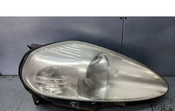 Fiat Punto (199) Front reflector 