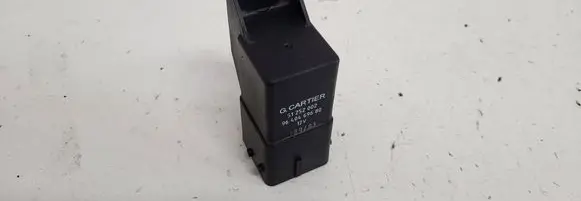 Citroen C5 Glow plug pre-heat relay 51252002 9640469680