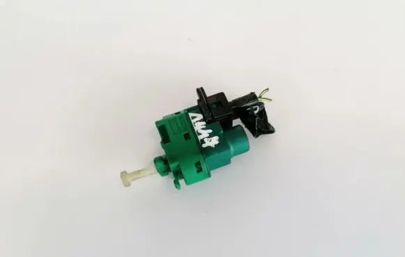 Ford Focus Brake pedal sensor switch 94bb9c872ac 94bb-9c872-ac