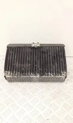 Air conditioning (A/C) radiator (interior)