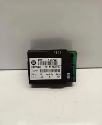 BMW 3 E92 E93 Seat heating relay 6926433 00401154