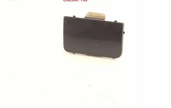 Mercedes-Benz C W204 Front tow hook cap/cover 2048850126 A2048850126