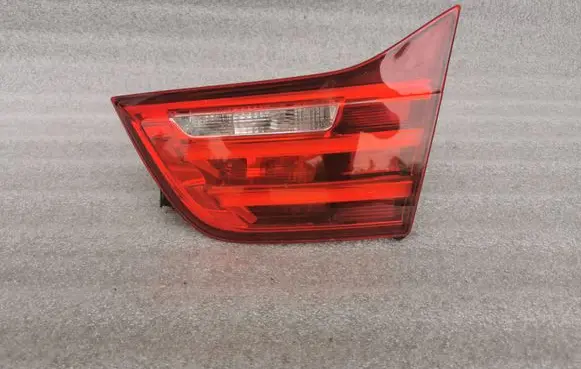 BMW 4 F32 F33 Tailgate rear/tail lights 7296102