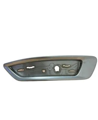 Volvo XC70 Rear tail light reflector 30744514