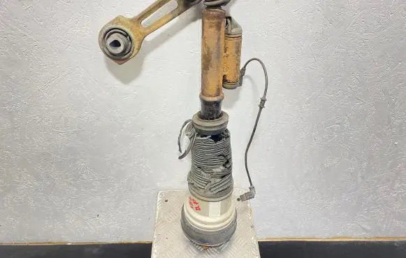 Mercedes-Benz S W220 Air suspension front shock absorber A2203270092 7812561