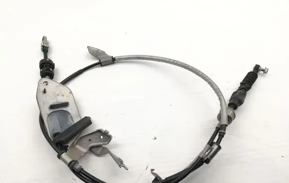 Toyota C-HR I Gear shift cable linkage 