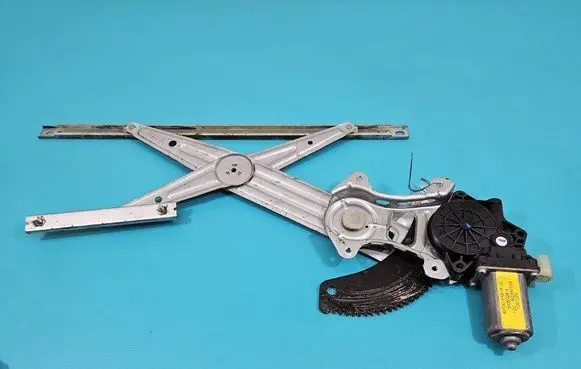 Nissan Note (E12) Front door window regulator with motor 82730-1HB1A IMPRK1466491