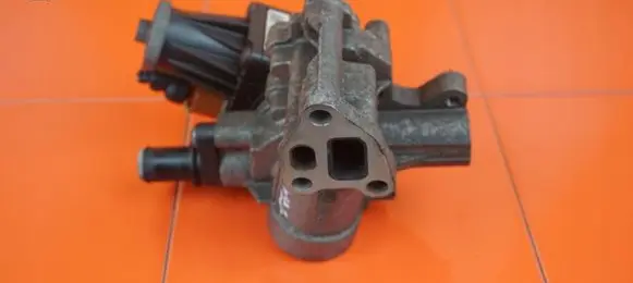 Opel Corsa E EGR thermostat 55249869 B13DTC