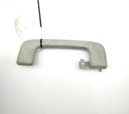 Mitsubishi L200 Rear interior roof grab handle 7610A112HC