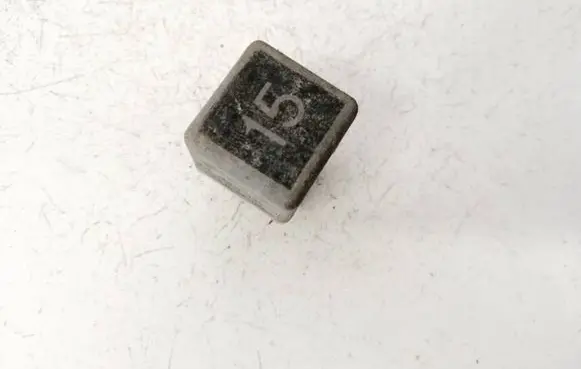 Volkswagen Jetta I Other relay 311963141b 4ra003510-00