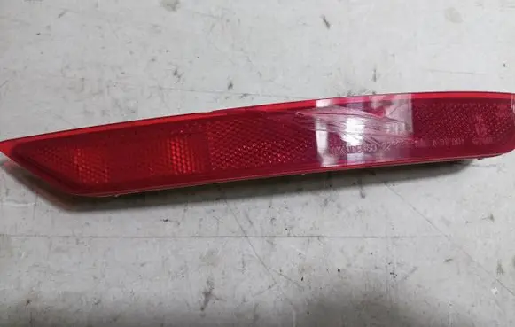 Rear tail light reflector