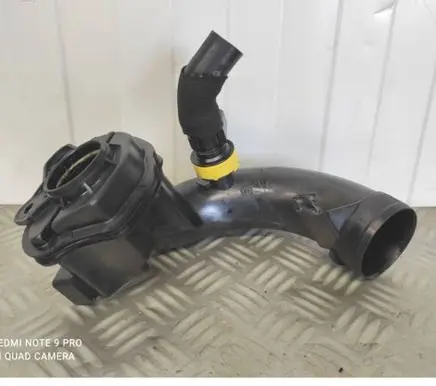 Citroen C4 II Picasso Intercooler hose/pipe 98689