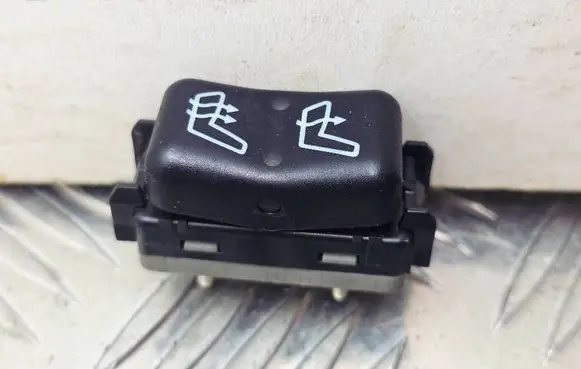 Mercedes-Benz CL C140 Seat heating switch 1408209810