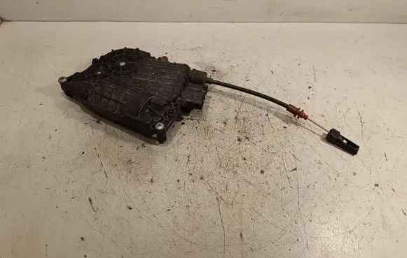 BMW 7 F01 F02 F03 F04 Rear door soft close latching motor 4154309800