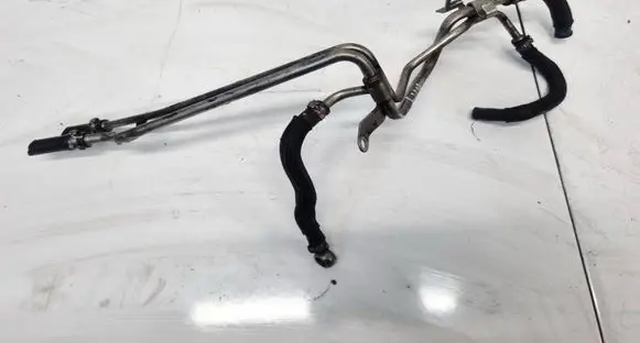 Mercedes-Benz A W176 Fuel line pipe 