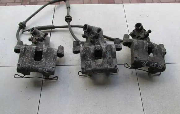 Ford Focus Rear brake caliper