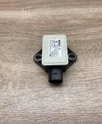 Audi A6 S6 C6 4F ESP acceleration yaw rate sensor 8E0907637B 0265005618