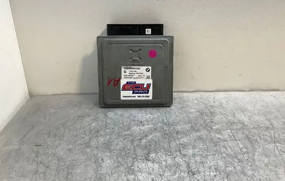 BMW 5 E60 E61 Engine control unit/module 7592080 8887232080 5WK93724