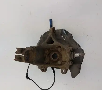 Mini Cooper Countryman R60 Front wheel hub 9805959