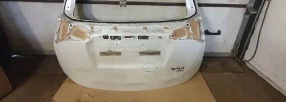 Toyota RAV 4 (XA40) Back/rear loading door 6700542451