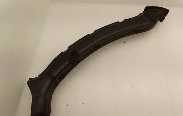 Dodge Durango Air intake duct part 57010638AC 6447 93785