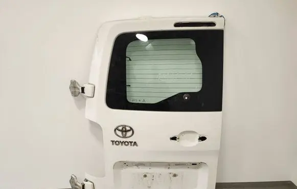 Toyota Proace Back/rear loading door SU001A4550 SU001A4347 SU001A4106