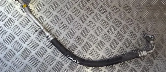 KIA Carnival Air conditioning (A/C) pipe/hose