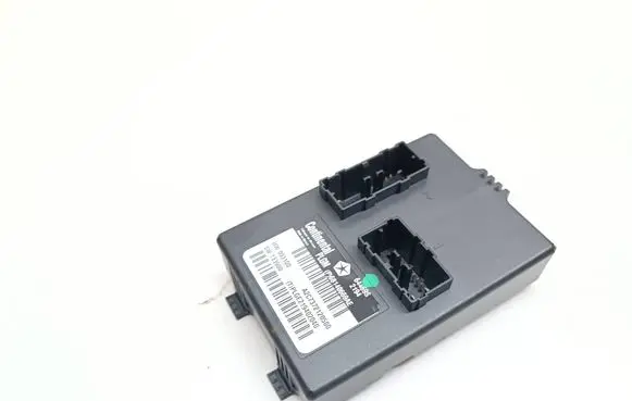 Jeep Grand Cherokee Tailgate/trunk control unit/module 68140669AE P6840669AE