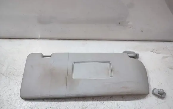 Volkswagen Amarok Sun visor 7M3857552P