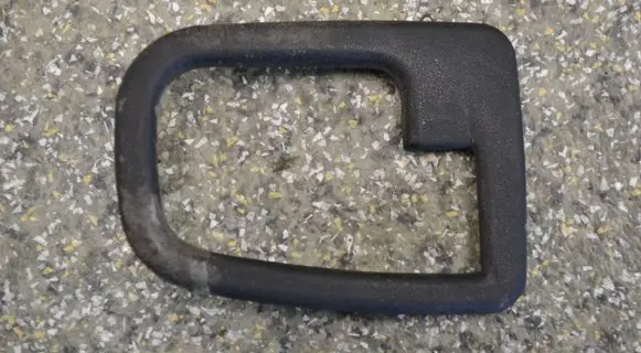 BMW 3 E36 Front door handle cover 51221960648