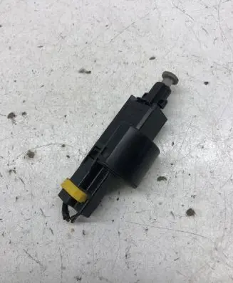 Opel Zafira A Brake pedal sensor switch 09132299 09175172 09175185