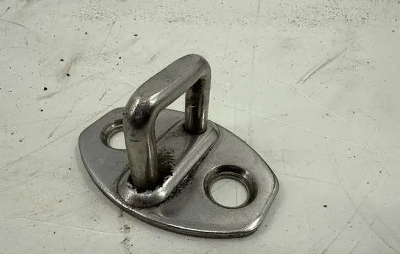 Volkswagen PASSAT B6 Rear door lock loop/hook striker 3C0837033C